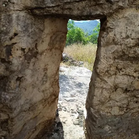 Mali Skoj